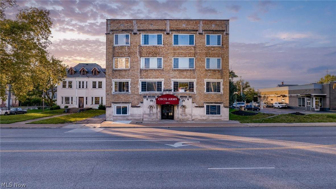 13671 Euclid Avenue - Photo 1