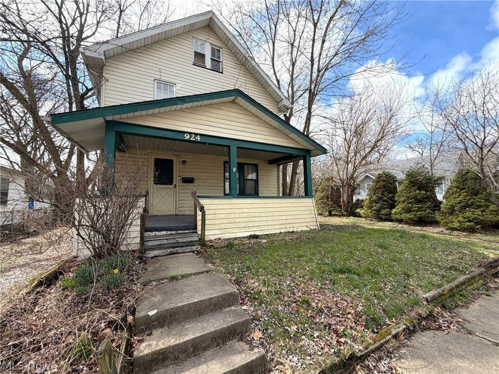 924 Concord Avenue - Photo 1