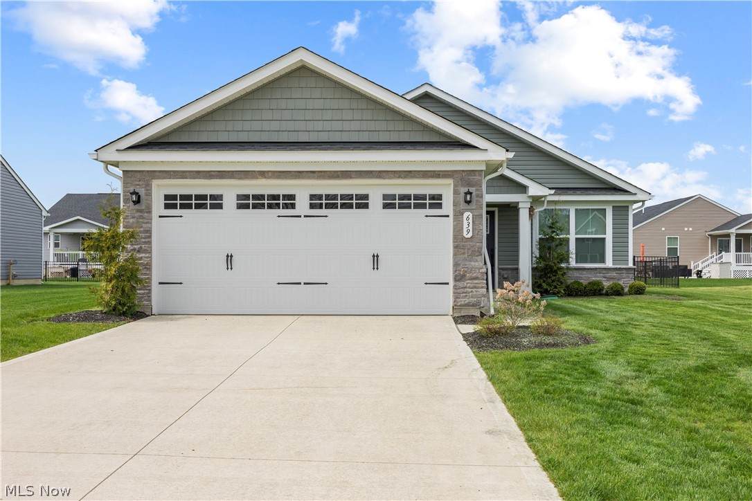 639 Apple Ridge Drive - Photo 1