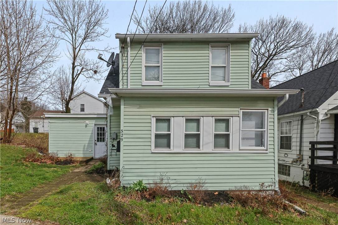 529 Bina Avenue - Photo 1