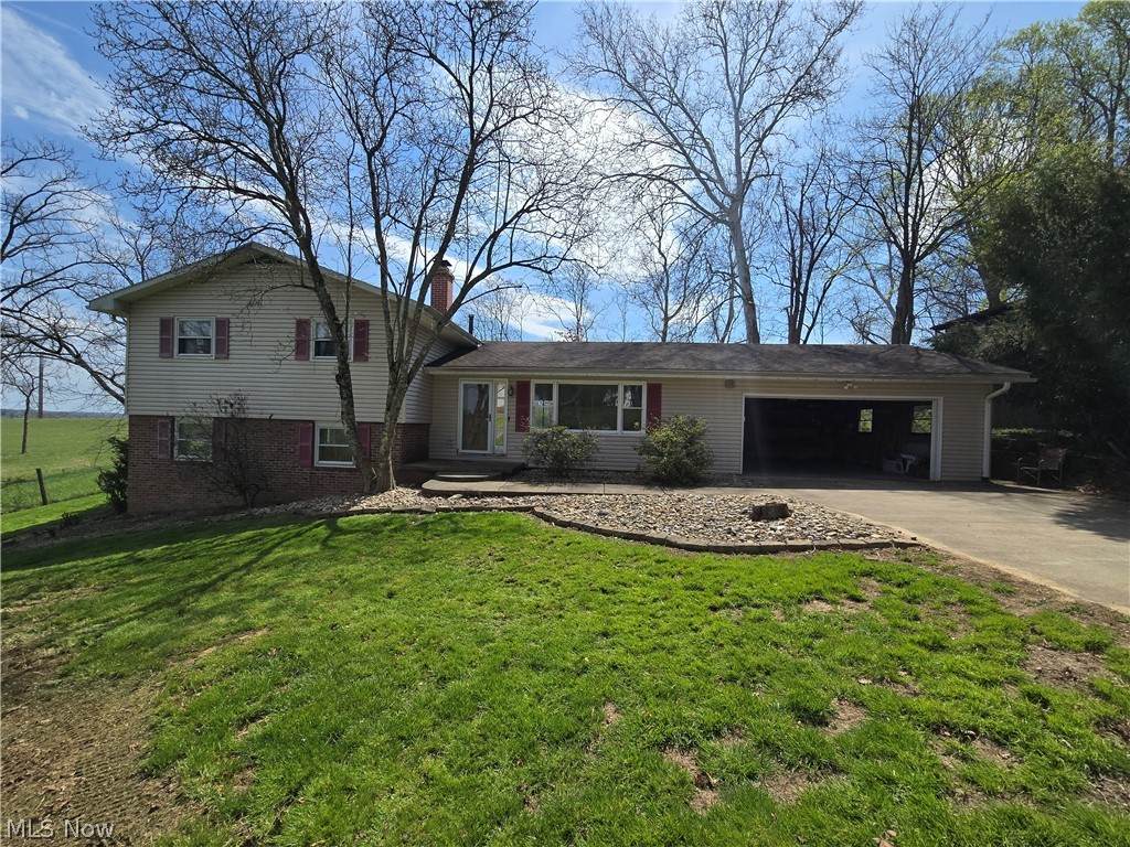 2000 Shady Lane - Photo 1