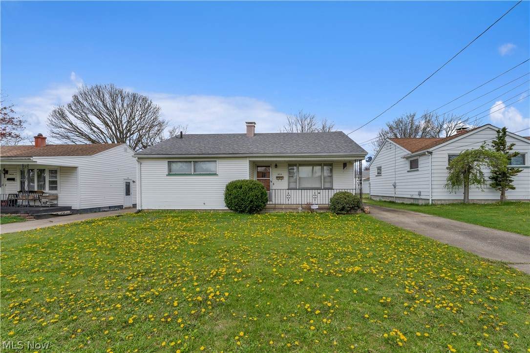 1614 Country Club Avenue - Photo 1