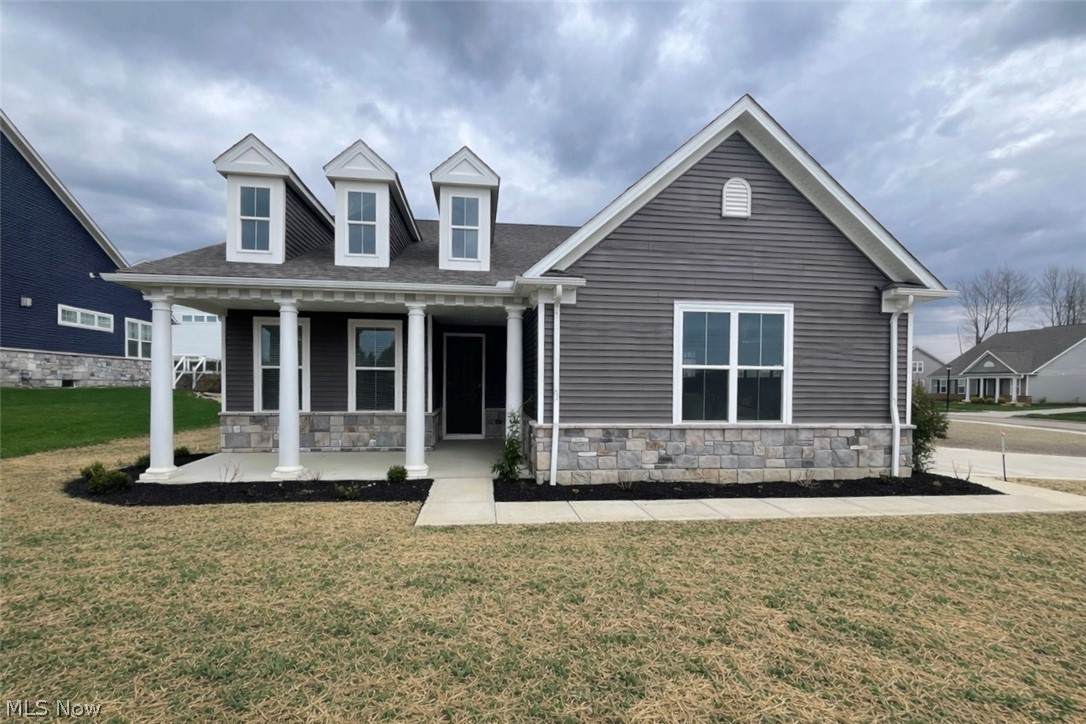 913 Arthur Trail - Photo 1