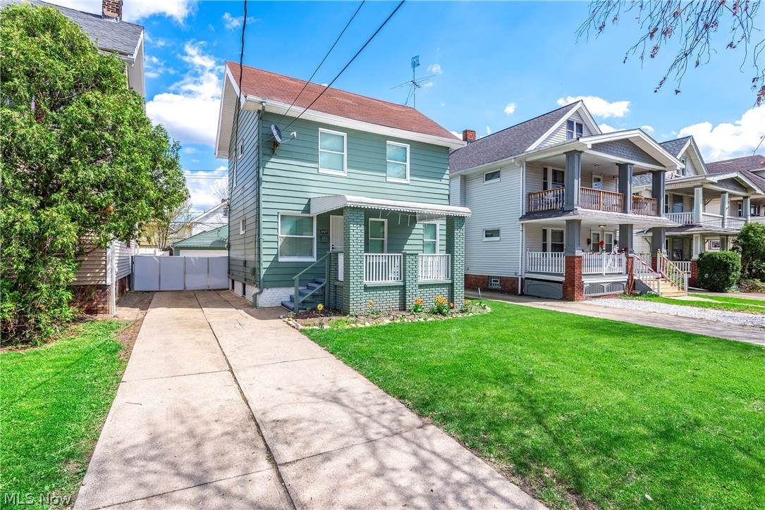 3437 95th Street - Photo 1