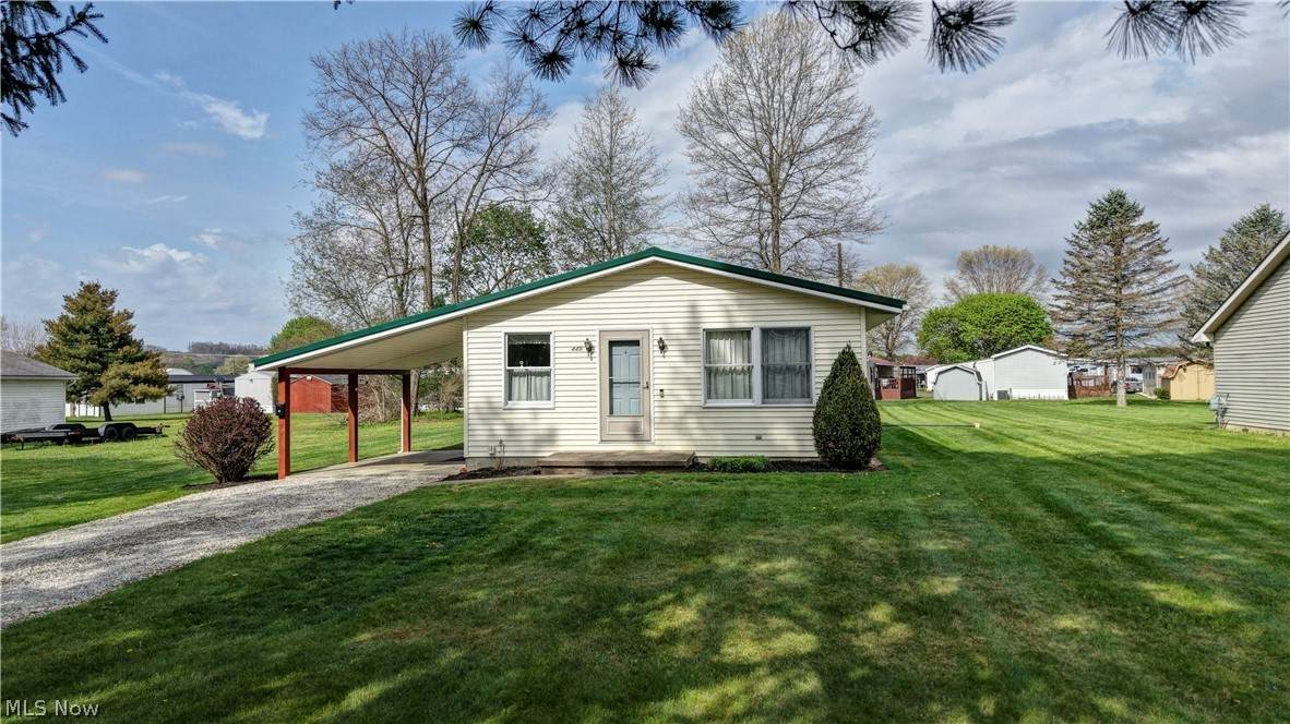 445 George Street - Photo 1