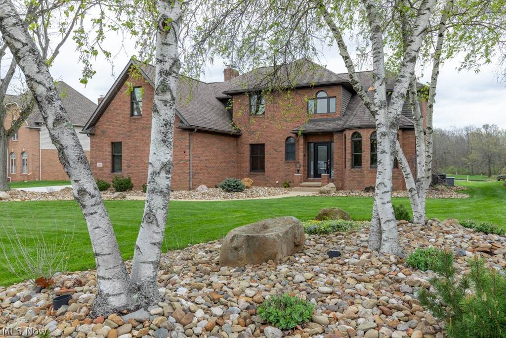 4864 Armandale Avenue - Photo 1