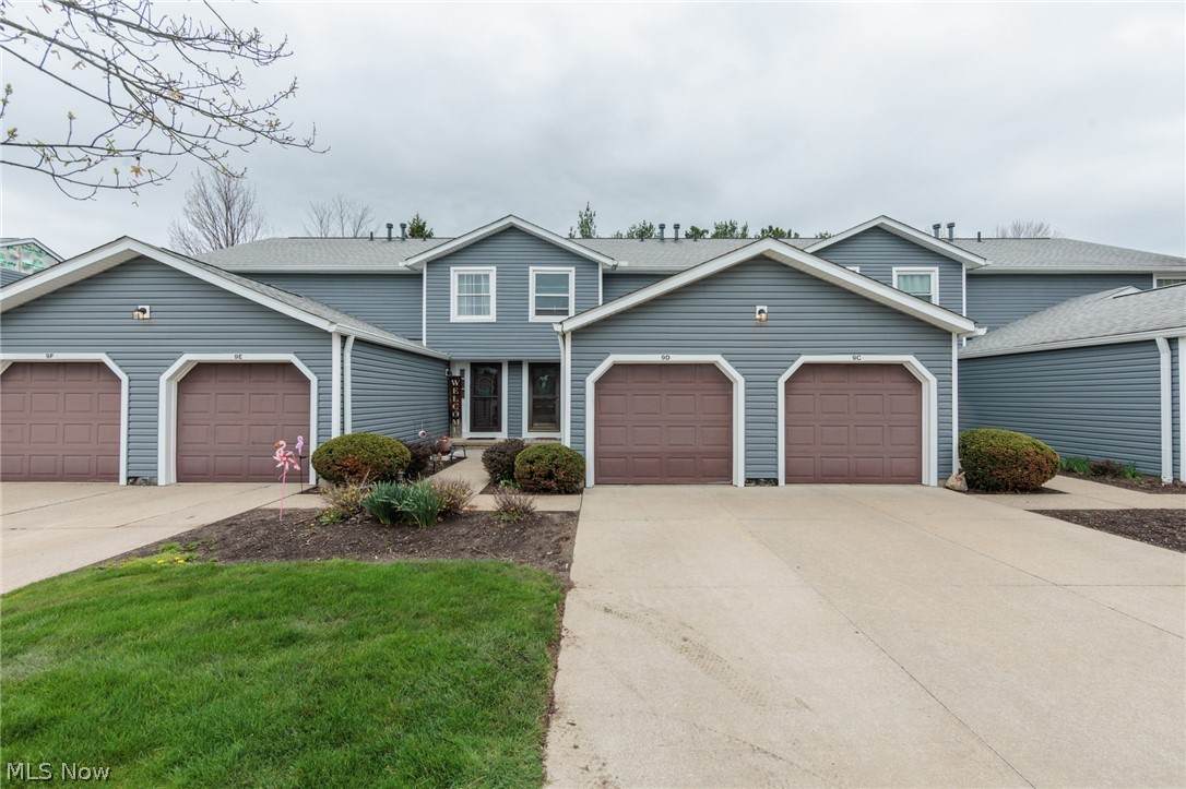 4757 Ledgewood Drive - Photo 1