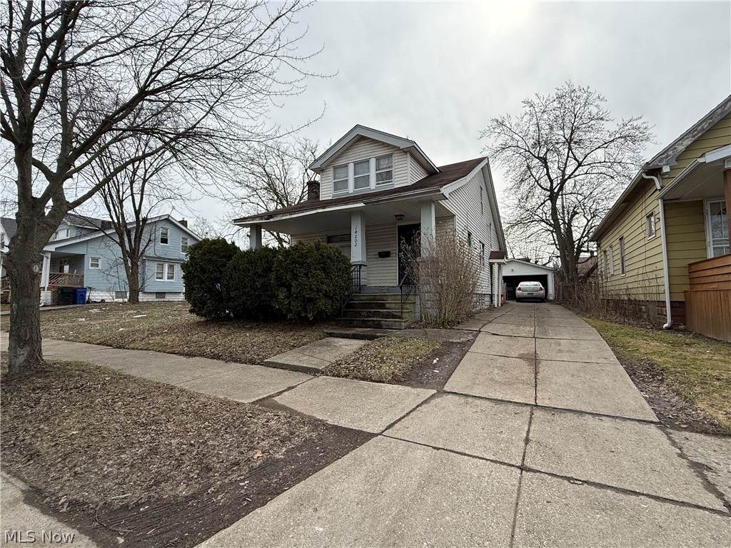 14202 Glendale Avenue - Photo 1