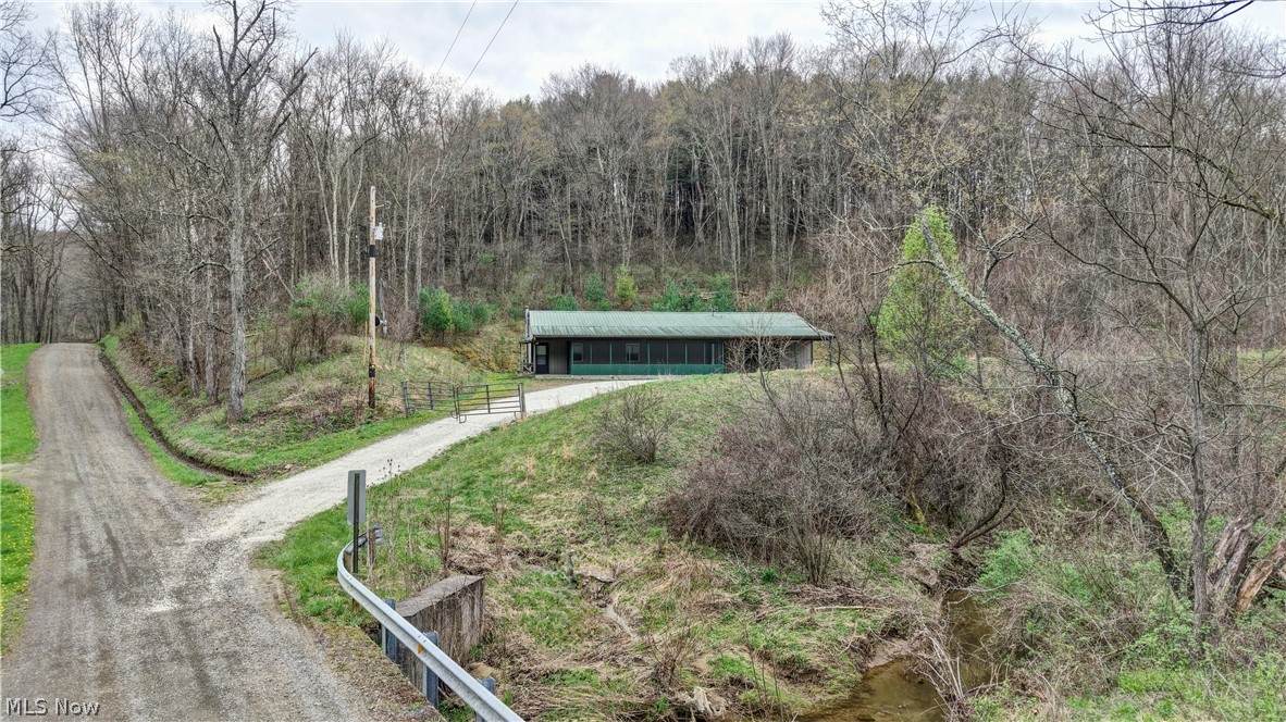 9100 Post Road - Photo 1
