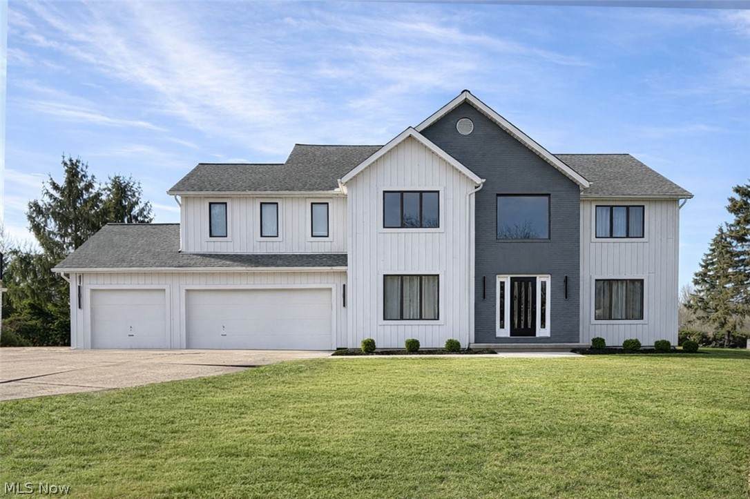 608 Dewitt Drive - Photo 1
