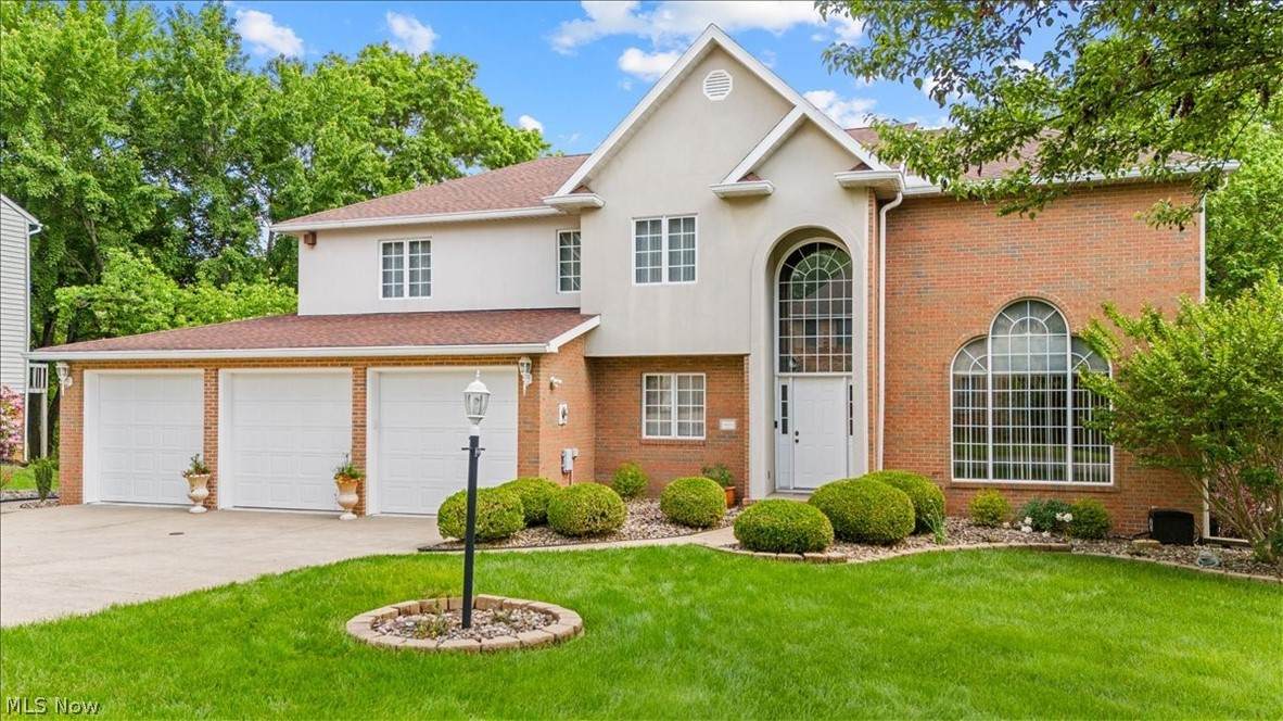 1405 Greenmont Hills Drive - Photo 1