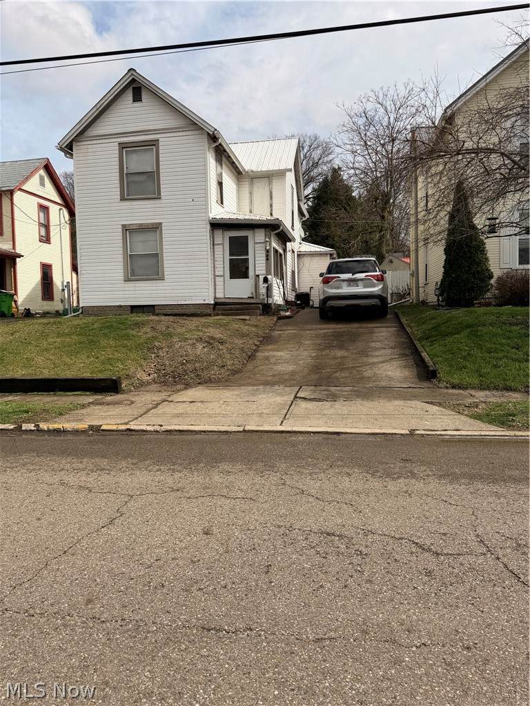 326 15th Street - Photo 1