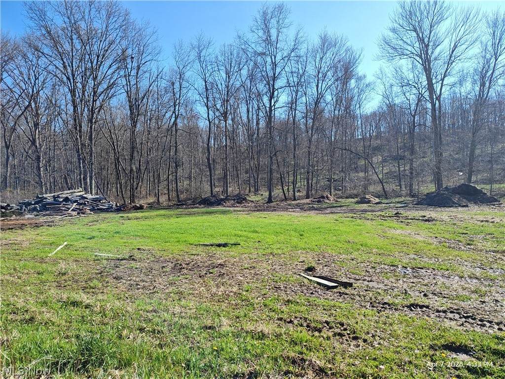 1852 Laramie Road - Photo 1