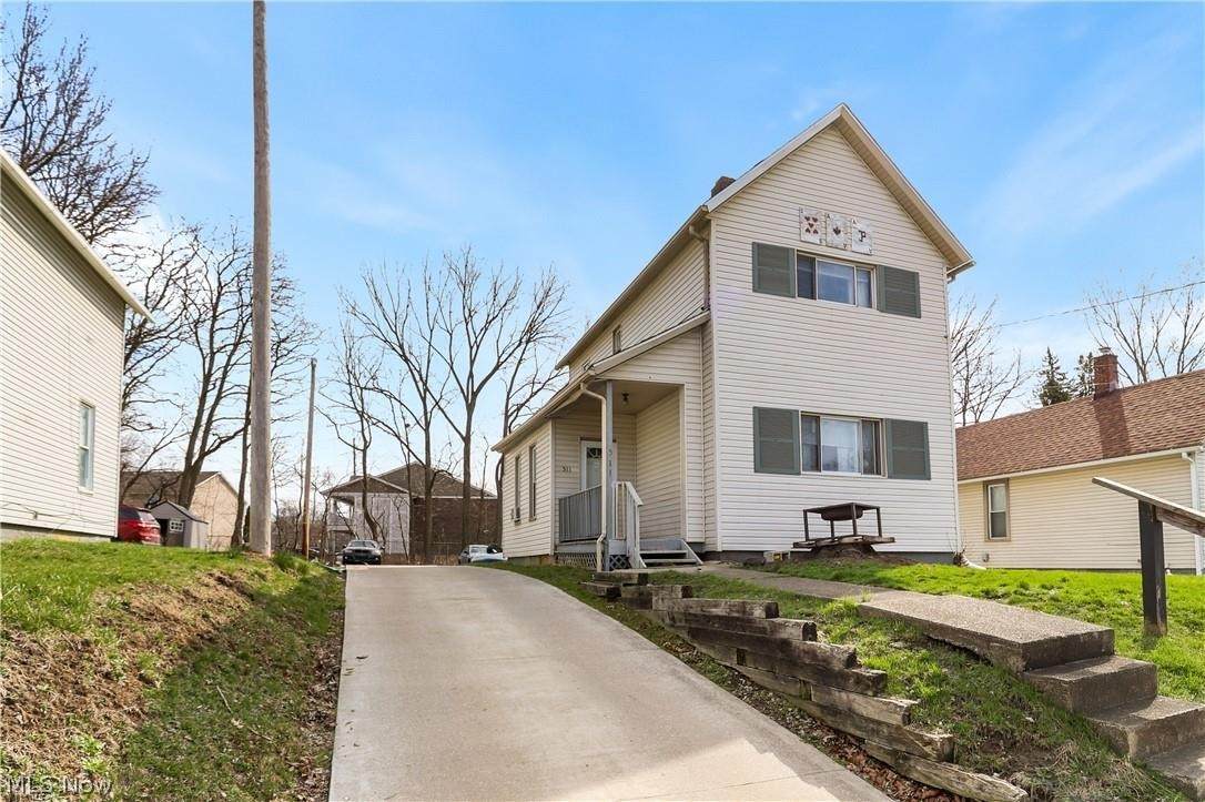 511 Brown Street - Photo 1