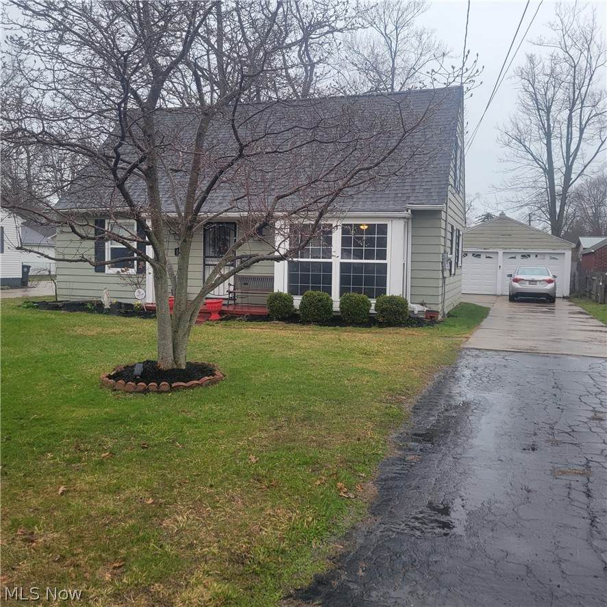 1929 16th Street - Photo 1