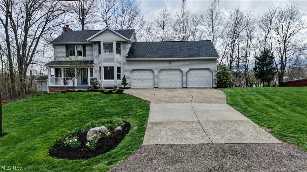 717 Pine Hills Drive - Photo 1