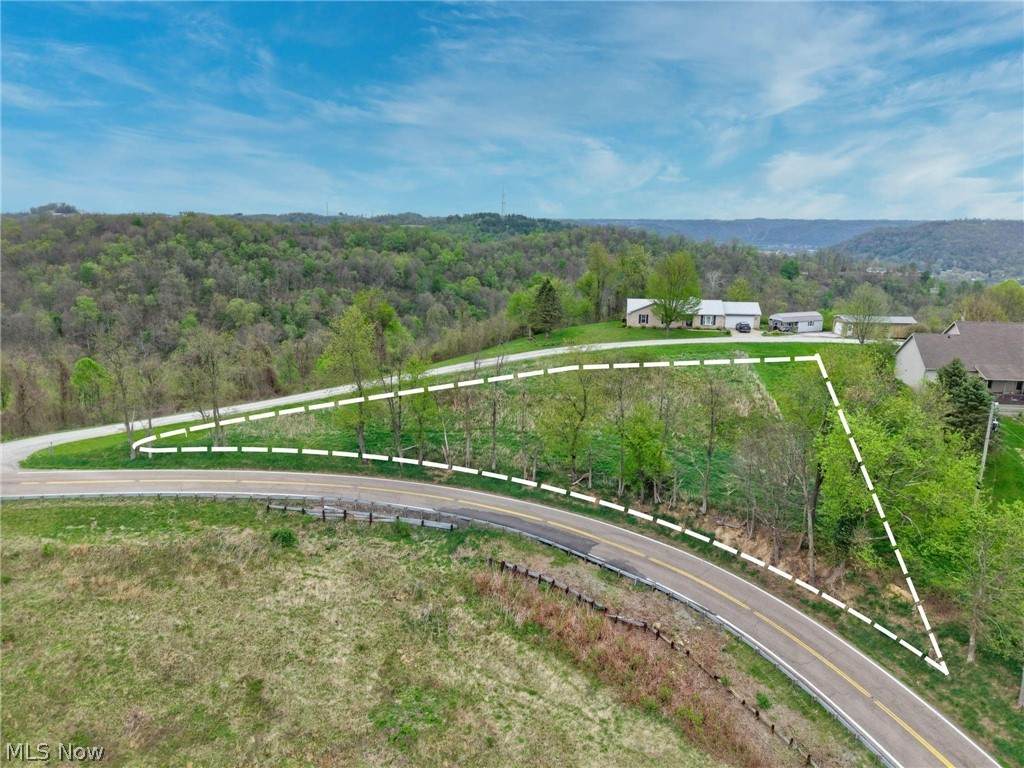  Country Boulevard - Photo 1