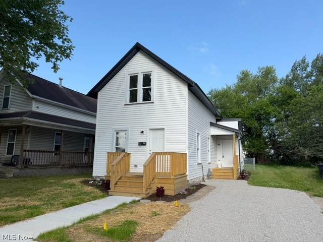 404 5th Street - Photo 1