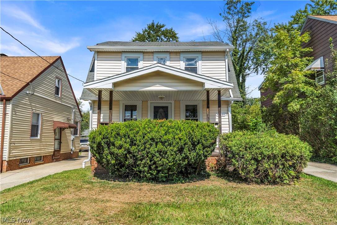 19409 Raymond Street - Photo 1