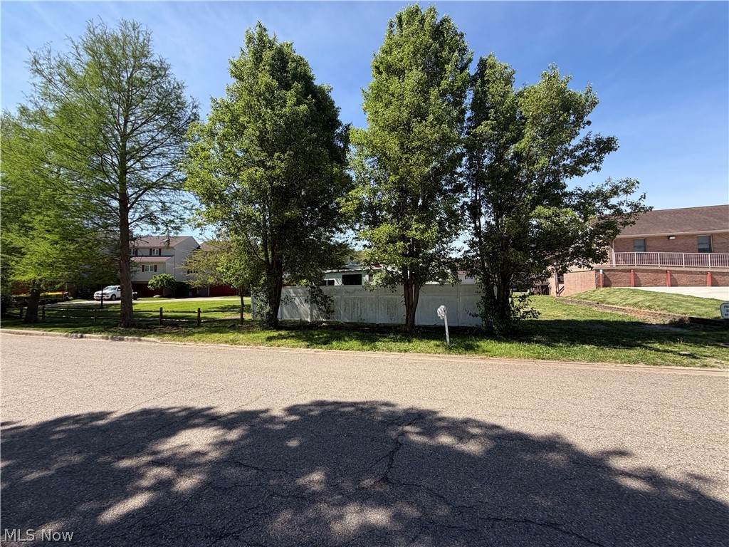 205 5th Street - Photo 1