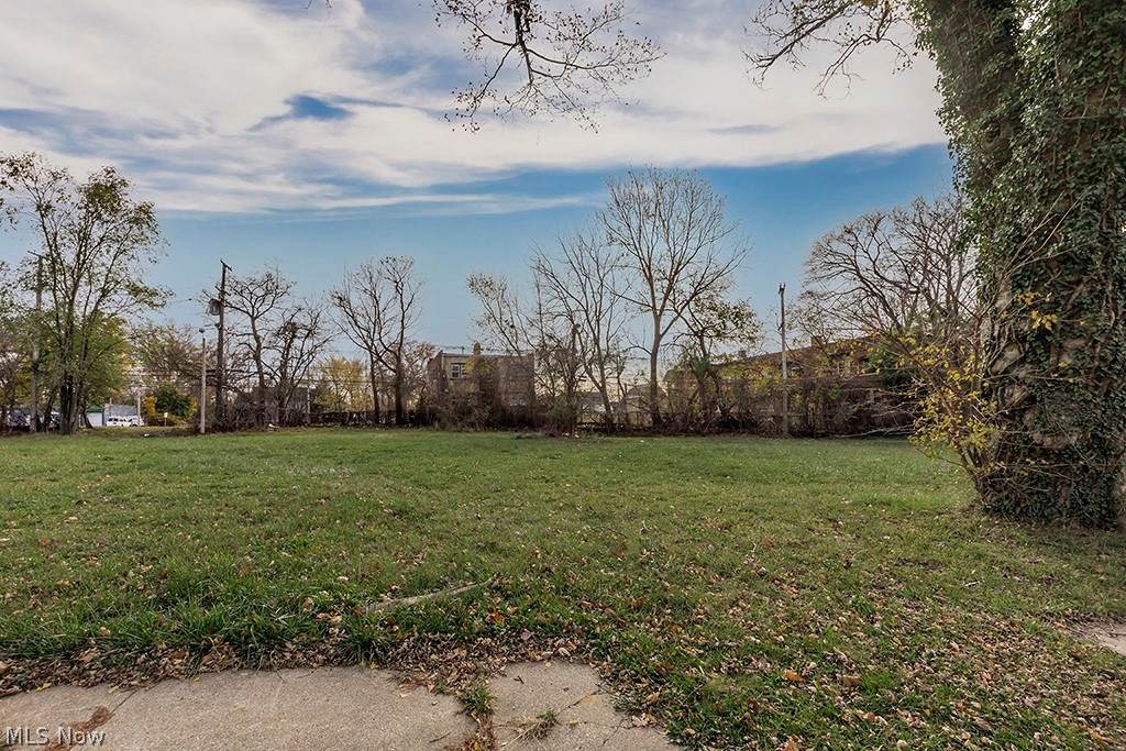 13614 Glenside Road - Photo 1