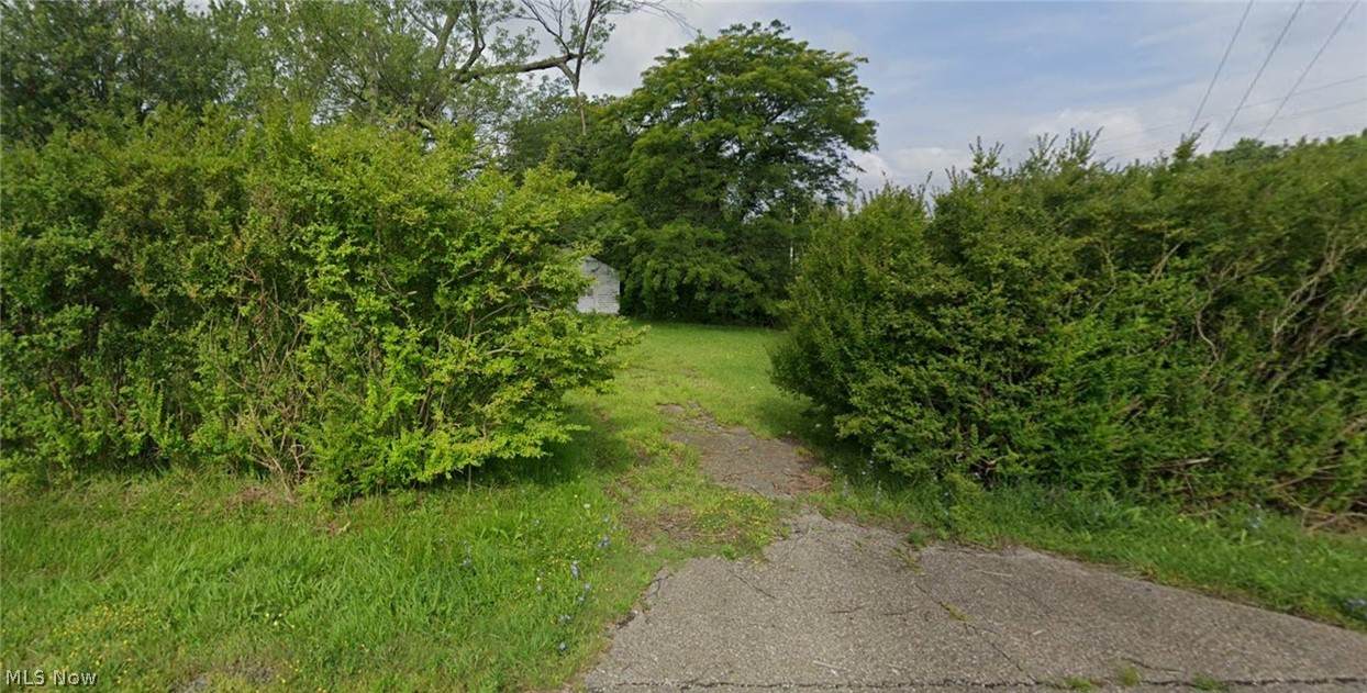 554 Chillicothe Road - Photo 1