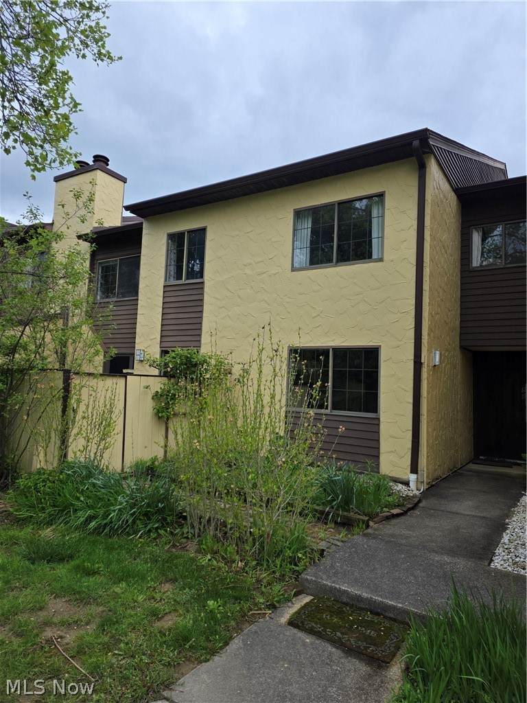 879 Hampton Ridge Drive - Photo 1