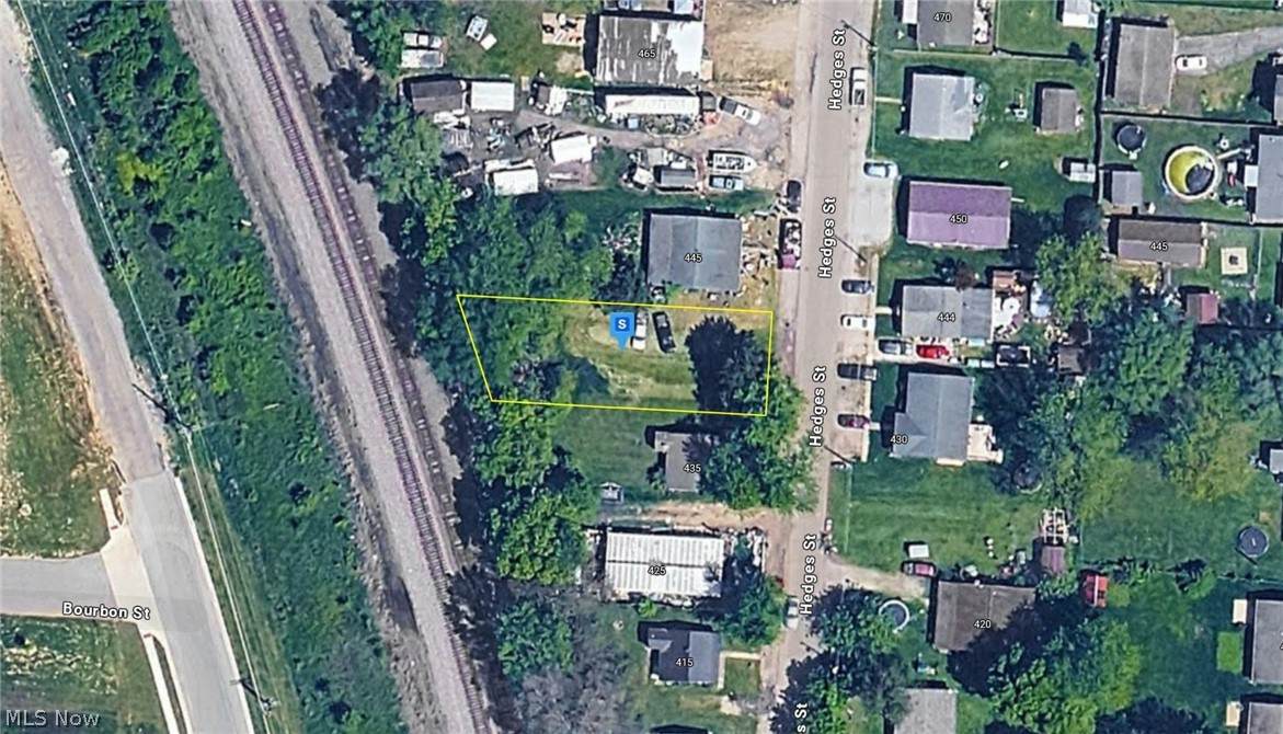 441 Hedges Street - Photo 1