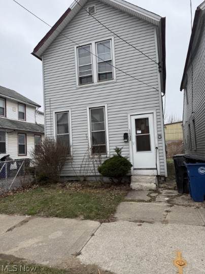 1432 33rd Street - Photo 1