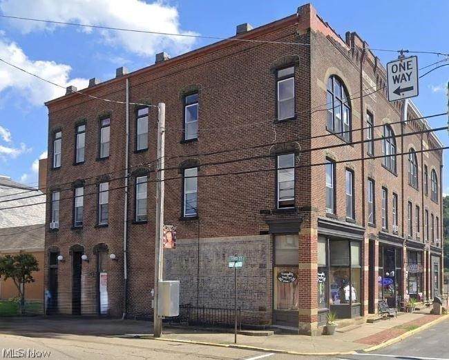 212 Main Street - Photo 1