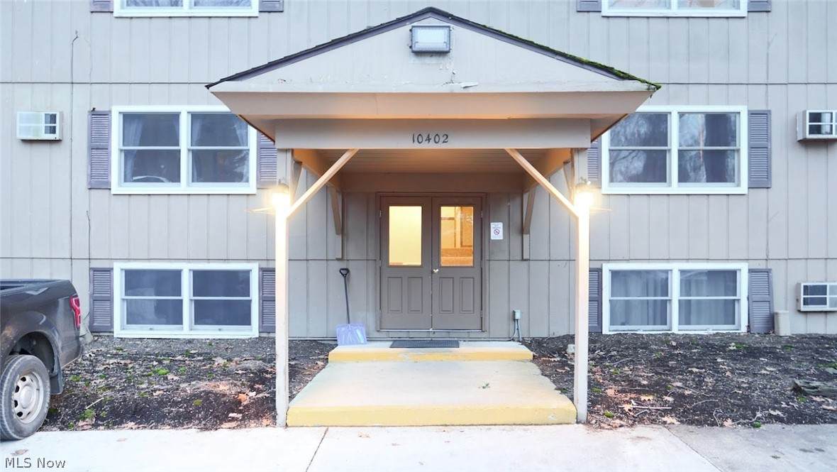 8140 Southwood Drive - Photo 1
