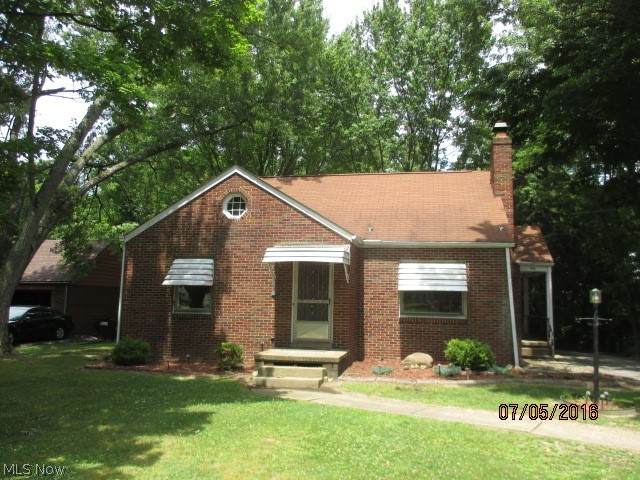 86 Ferncliff Avenue - Photo 1
