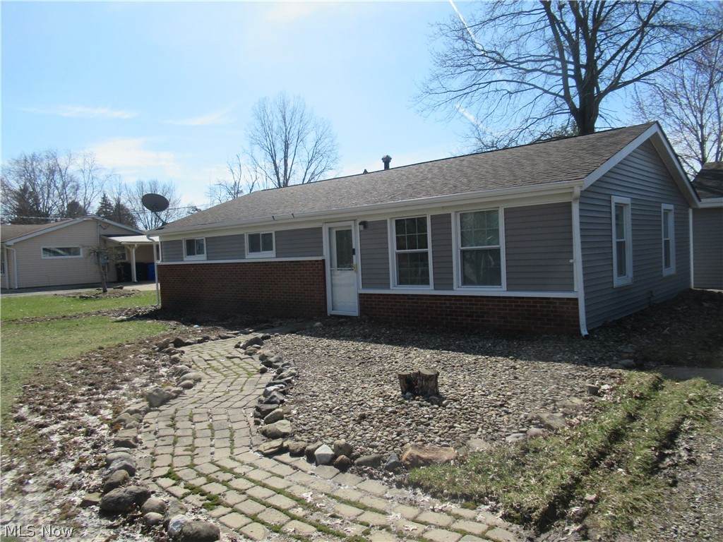 9295 Dorothy Drive - Photo 1
