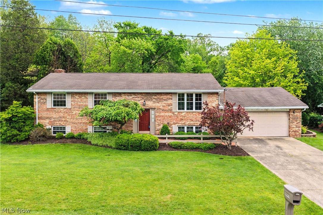 418 Strecker Lane - Photo 1