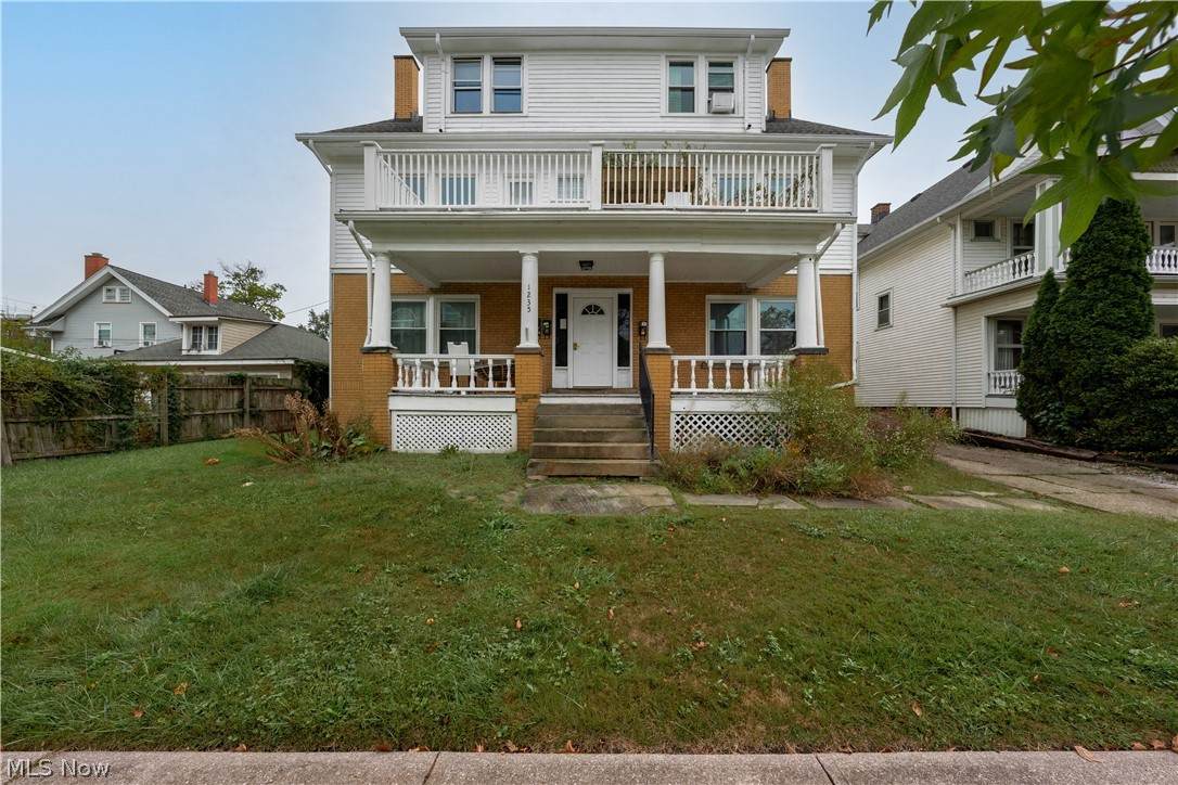1235 Donald Avenue - Photo 1