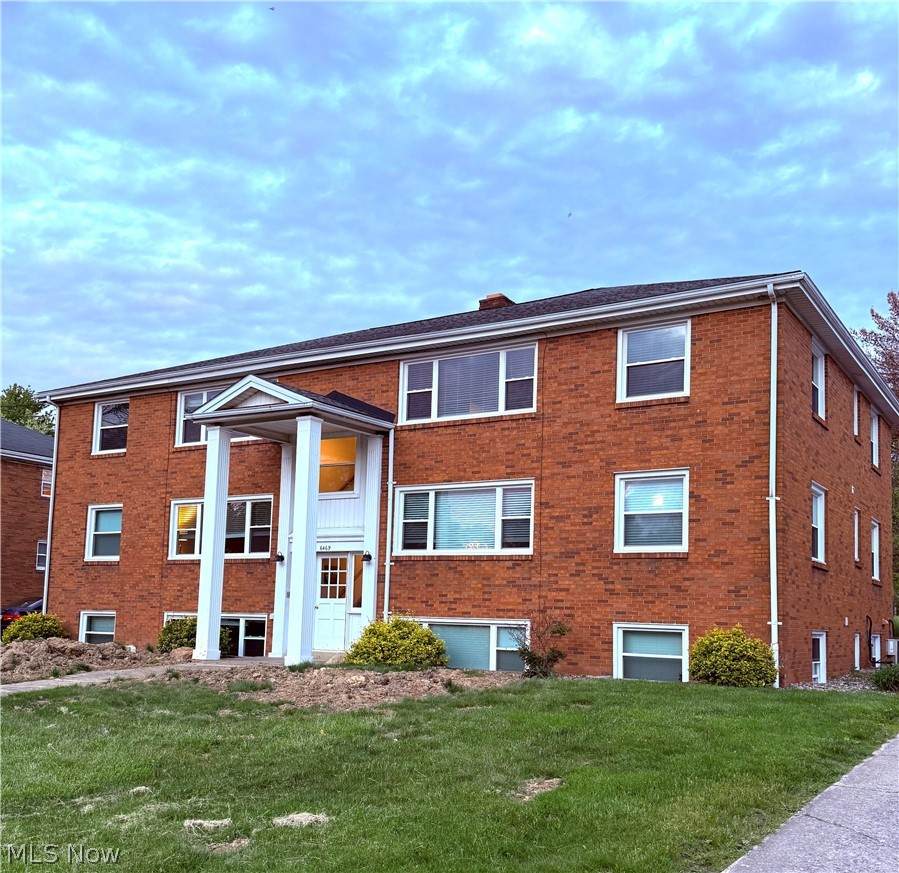 6469 Diana Drive - Photo 1