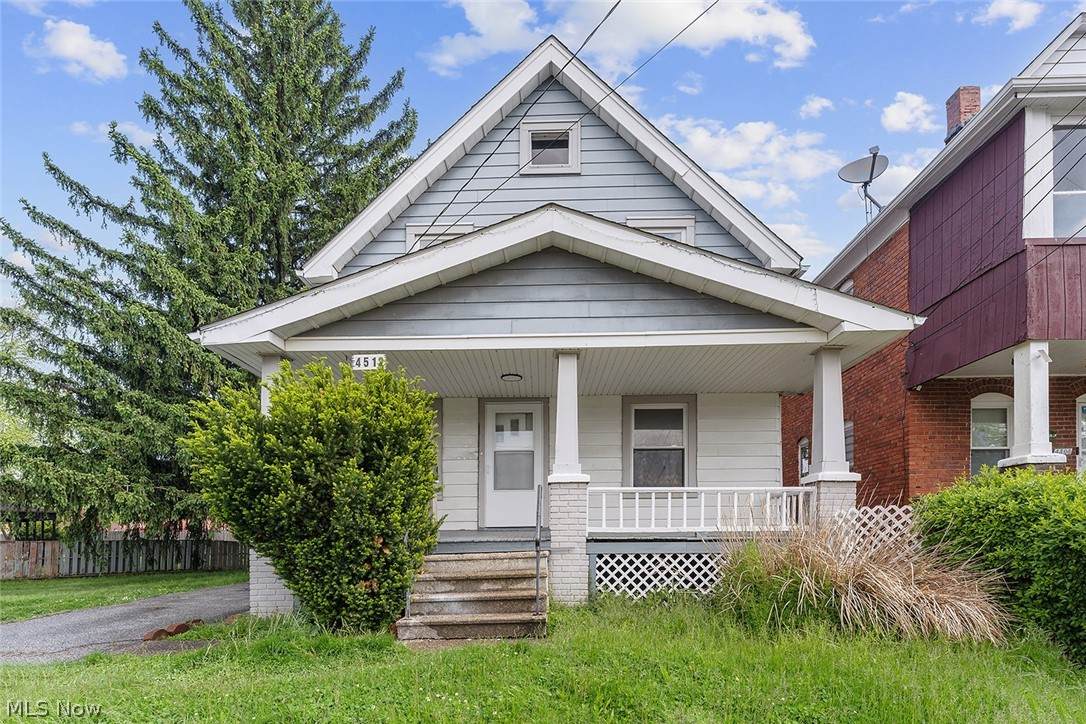 4512 Oak Park Avenue - Photo 1