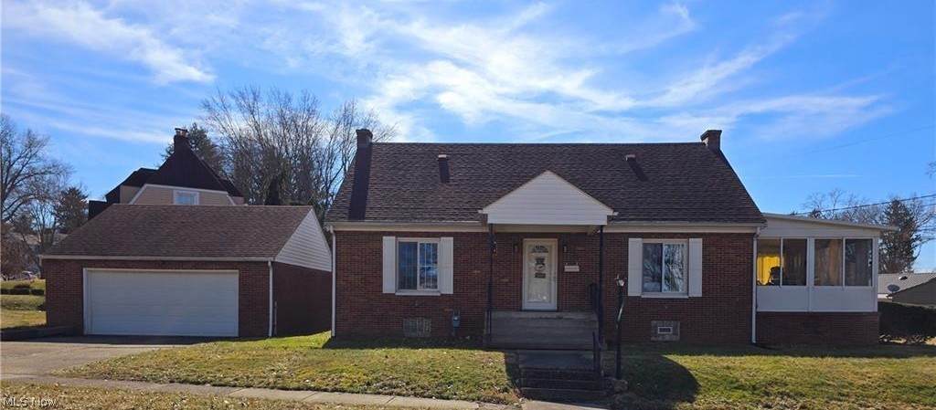 1521 Nicholear Avenue - Photo 1