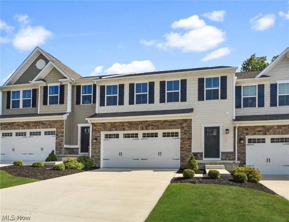 60 Pine Avenue - Photo 1