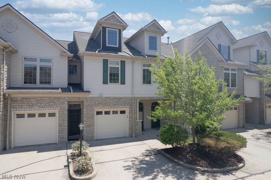3158 Richmond Road - Photo 1