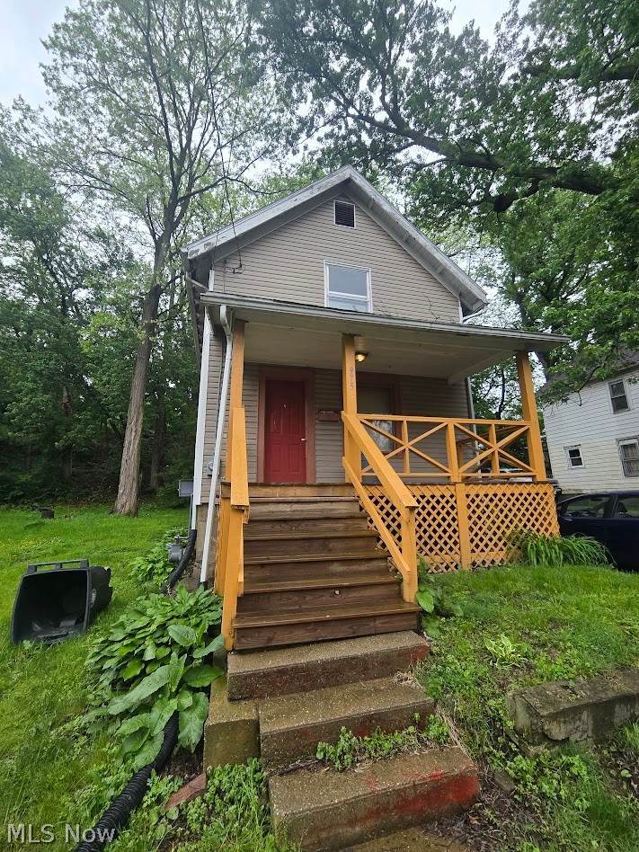 975 Owen Avenue - Photo 1