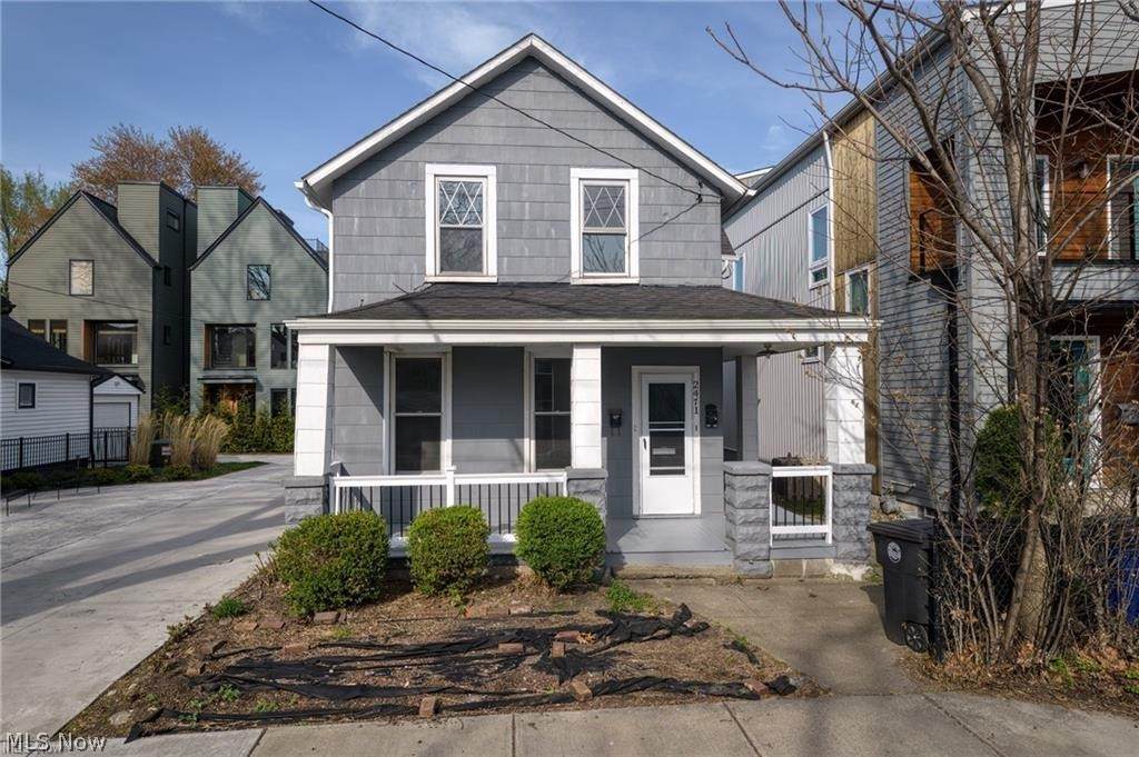 2471 Tremont Avenue - Photo 1