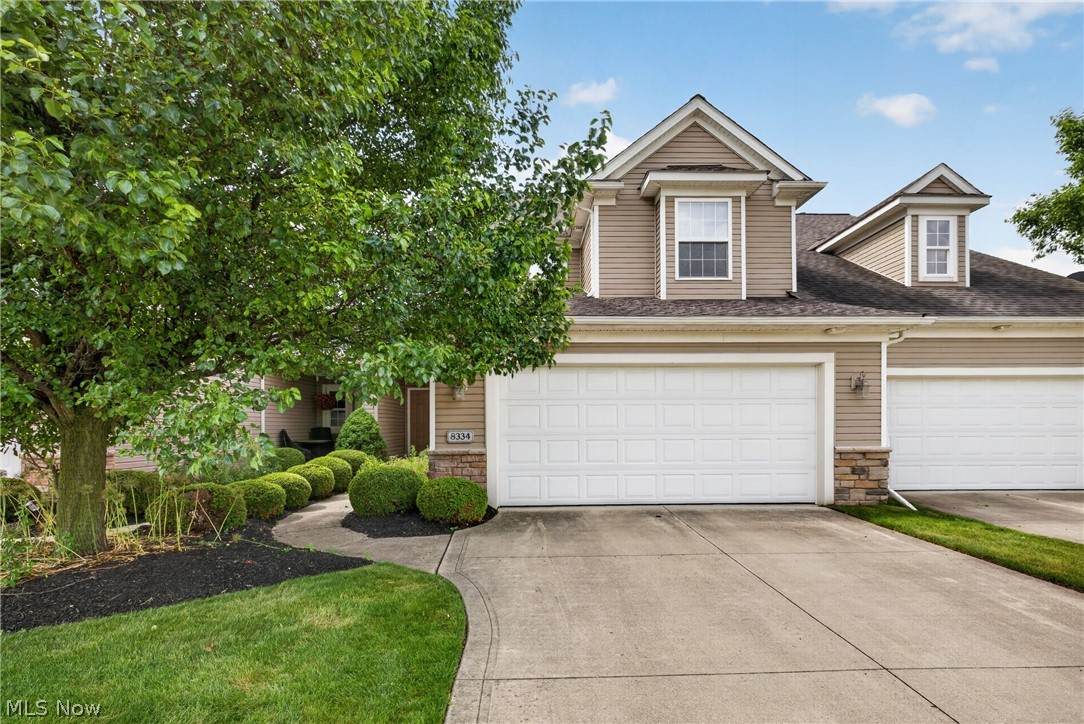 8334 Beaumont Drive - Photo 1