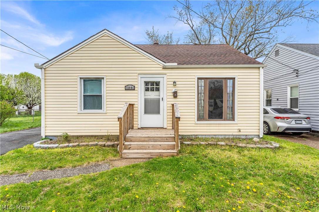 12804 Kirton Avenue - Photo 1