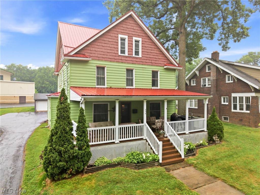 354 10th Street - Photo 1