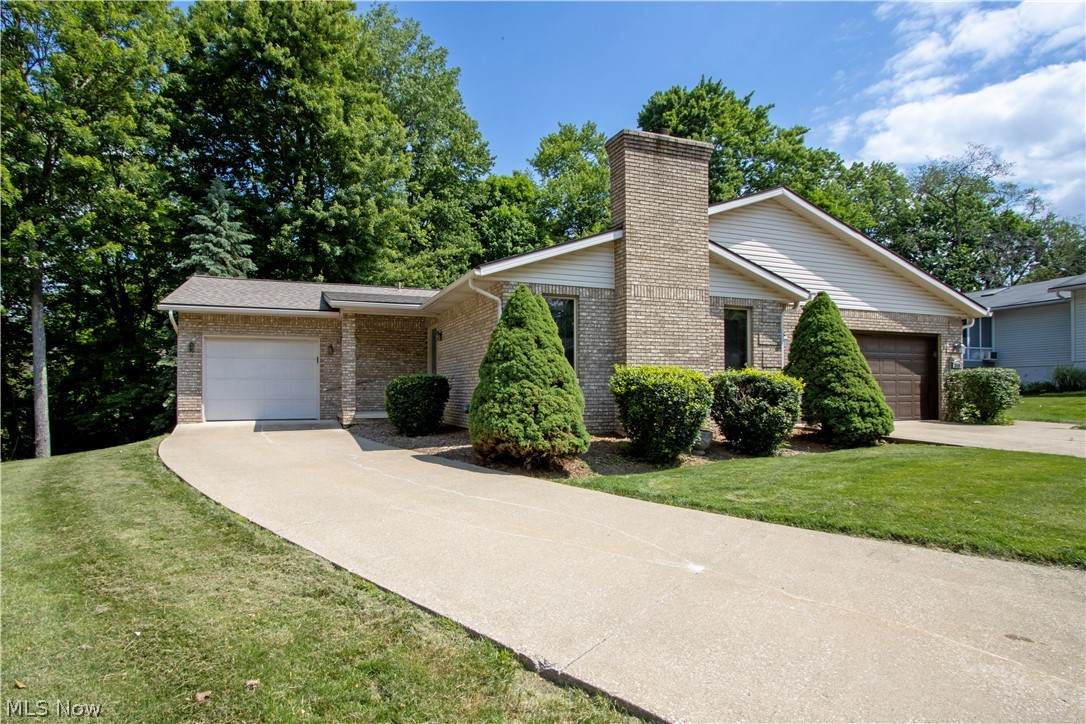 2600 Eastwood Drive - Photo 1