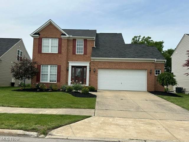 566 Colonial Drive - Photo 1