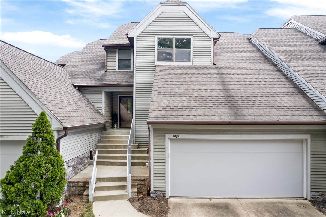 3919 Marsh View Drive - Photo 1