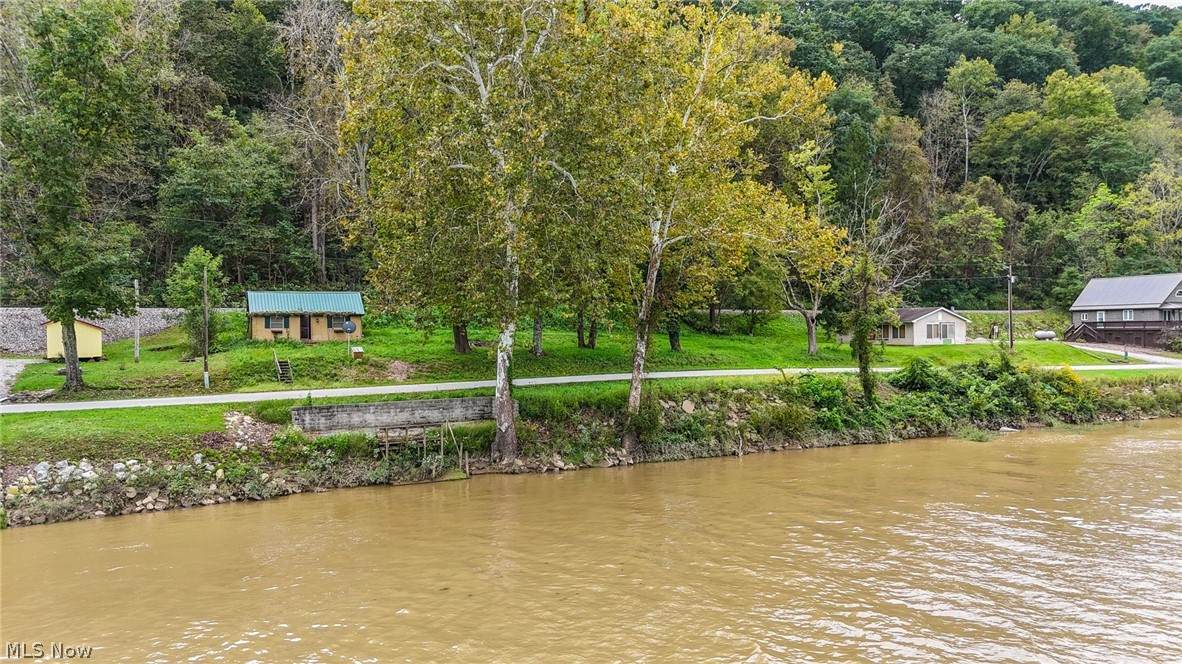 9223 Muskingum River Road - Photo 1