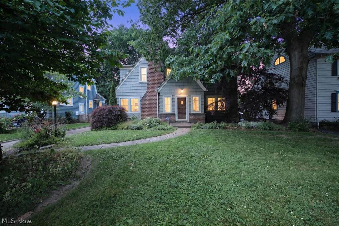 3008 Warrington Road - Photo 1